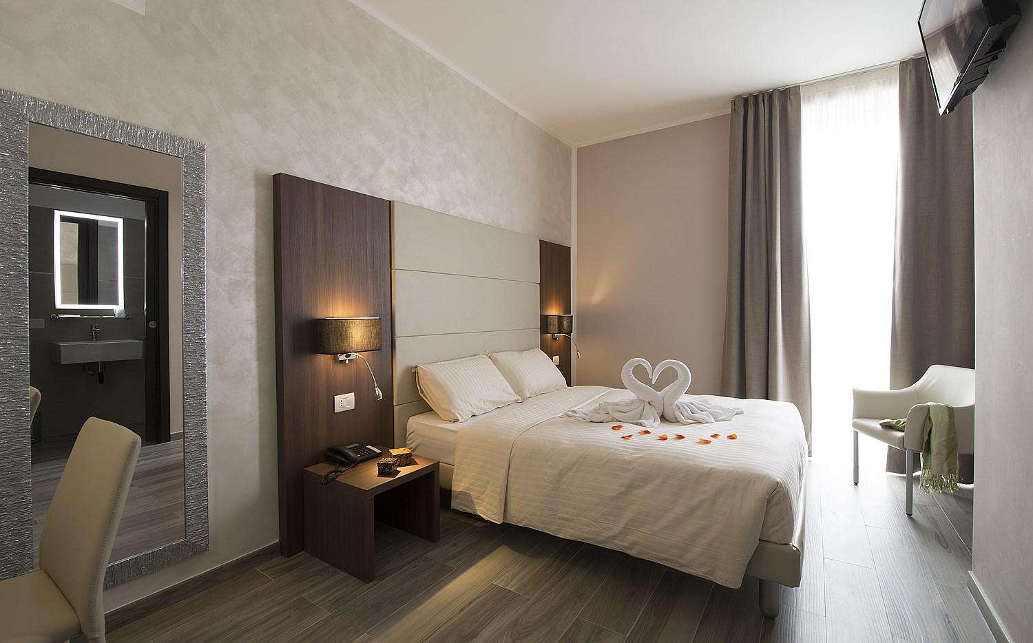 Oasi Village Hotel Милан Экстерьер фото